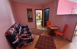 Garsoniera, 40 mp, loc de parcare, etaj intermediar