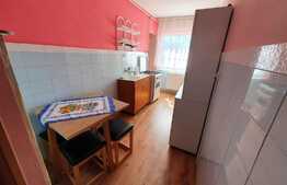 Garsoniera, 40 mp, loc de parcare, etaj intermediar