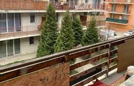 Apartament 2 camere decomandat, etaj intermediar, la cheie !