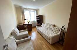 Apartament 3 camere, 70 mp, decomandat, parcare, zona Transylvania College