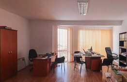 Duplex in zona Calea Turzii, 140 mp, ideal pentru birouri