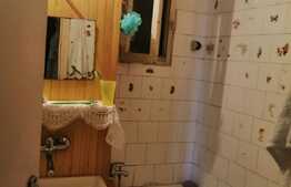 Apartament 2 camere decomandate, etaj intermediar, balcon!