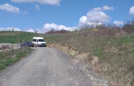 Teren de vanzare cu suprafata de 3000 mp, zona Voronet 