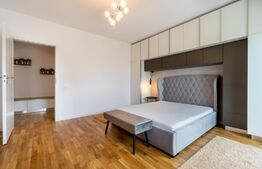 Apartament cu 3 camere, totul nou, parcare, boxa, zona Grand Hotel Italia