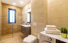 Apartament superb cu 2 camere, 60 mp, terasa, garaj, zona Platinia