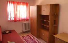 Apartament cu 3 camere, 70mp, decomandat, zona Mehedinti