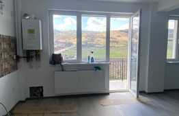 Apartament 2 camere, finisat,parcare, zona Terra!