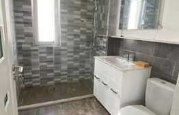 Apartament 2 camere, finisat,parcare, zona Terra!