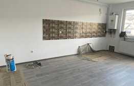 Apartament 2 camere, finisat,parcare, zona Terra!