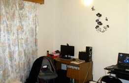 Apartament cu 2 camere, 37 mp, zona strazii Parang