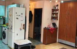 Apartament 3 camere, 65 mp, parcare, zona strazii Brancusi