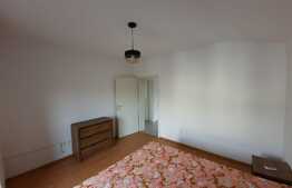 Apartament 3 camere, Tractorul