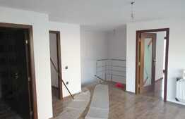 Casa individuala de vanzare, 246 mp utili, 670 mp teren