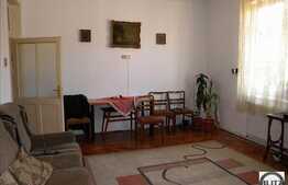 De vanzare apartament 2 camere pe strada Horea