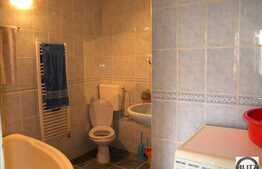 De vanzare apartament 2 camere pe strada Horea