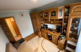 Apartament 4 camere, decomandat, etaj 1, Zona Aurel Vlaicu