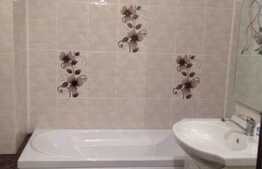 Apartament 3 camere , 2 bai , decomandat , intermediar, orientare SUD-VEST, zona Piata Flora, Manastur