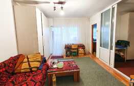 Apartament de 2 camere, balcon, la CHEIE!