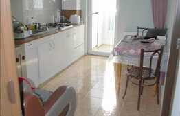 Vanzare 1 camera, 36 mp, 10 mp balcon, etaj intermediar, zona Porii!