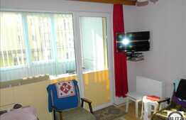 Vanzare 1 camera, 36 mp, 10 mp balcon, etaj intermediar, zona Porii!