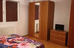 Apartament 3 camere, zona strazii Bucuresti!!!
