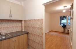 Garsoniera pe care o aranjezi cum vrei tu!!