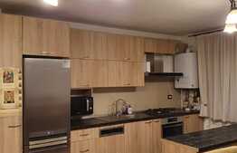 Ultra finisat, 3 camere, balcon! Zona Vivo