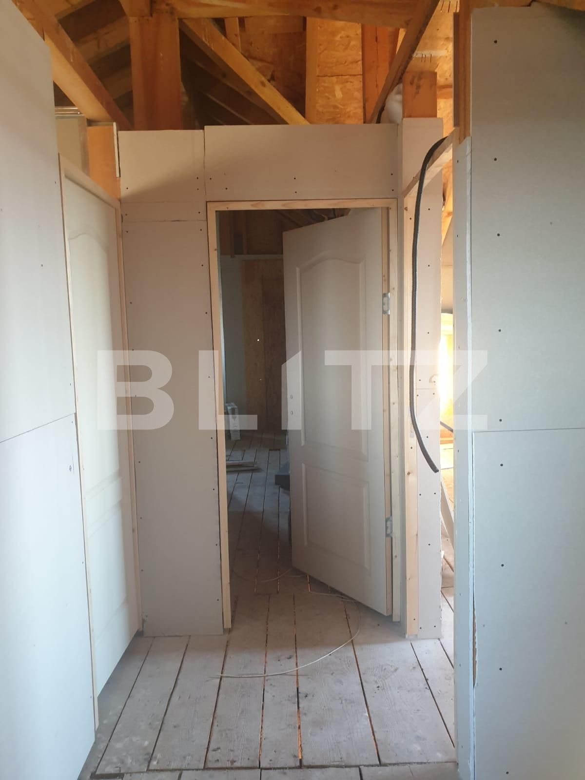 Casa de vânzare 5 camere Exterior Nord - 63094CV | BLITZ Brașov | Poza4