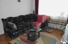 Vanzare 3 camere semidecomandate, 64 mp, zona Casa Radio. Boxa inclusa!