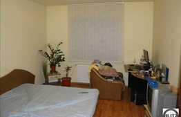 De vanzare 2 camere, 58 mp utili, zona strazii Bucium. Loc de parcare si boxa!