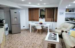 Apartament 3 camere in Piata Marasti