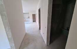 Apartament 76 mp, optional garaj, etaj 1, 2 balcoane! Zona strazii SubCetate!