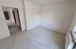 Apartament 76 mp, optional garaj, etaj 1, 2 balcoane! Zona strazii SubCetate!