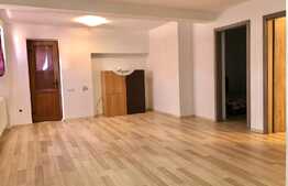 Duplex cu 10 camere, 2 terase, 7 parcari, zona strazii Campului