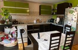 4 camere la cheie, cu scara interioara, 130 mp, zona Teilor!