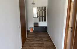 Apartament decomandat de 2 camere, 48mp, parcare si terasa! Zona strazii  Porii