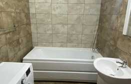 Apartament decomandat de 2 camere, 48mp, parcare si terasa! Zona strazii  Porii