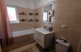 Apartament modern cu 2 camere! COMBO grădină 26 mp., garaj și parcare exterioară