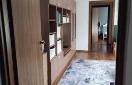 Apartament 2 camere, semidecomandat, 55mp