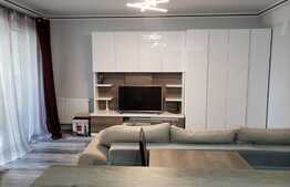 Apartament cu 2 camere, etaj intermediar, 60 mp, zona centrala.