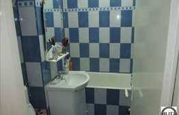 Apartament 2 camere, 49 mp utili, semidecomandat, zona Piata Hermes!