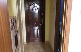 Garsoniera decomandata, 26 mp, zona Parang