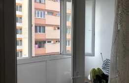 Garsoniera decomandata, 26 mp, zona Parang