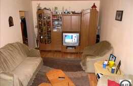 Apartament de vanzare, 3 camere decomandate, 64 mp, zona Billa