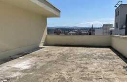 Apartamanet ultrafinisat, Tavan inalt, Terasa, Zona Centrala