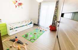 Apartament in imobil tip vila cu gradina, Zona Spitalului de Recuperare