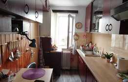 Apartament 4 camere, etaj intermediar, spatios si luminos, zona BIG