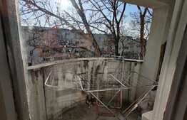 Garsoniera 26mp + balcon, etaj intermediar, zona UMF