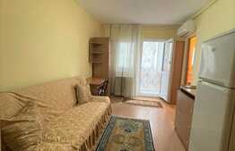 Garsoniera 26 mp, A.C., balcon, zona strazii Cojocnei. Disponibil din 12 Decembrie