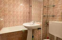 Garsoniera 26 mp, A.C., balcon, zona strazii Cojocnei. Disponibil din 12 Decembrie